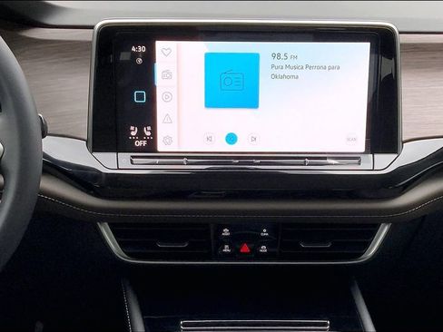 New 2026 Volkswagen Atlas SEL image 6