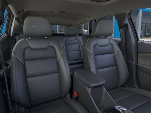 New 2026 Chevrolet Trax ACTIV w/ Sunroof Package FWD image 16