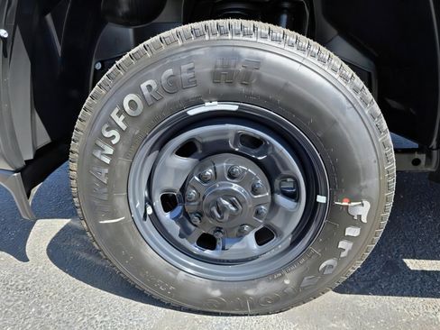 New 2025 RAM 2500 Tradesman image 28