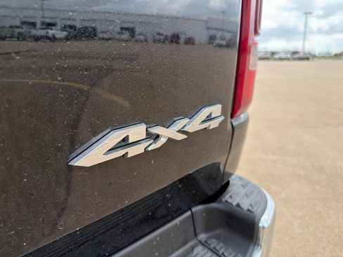 Used 2022 RAM 1500 Laramie image 17