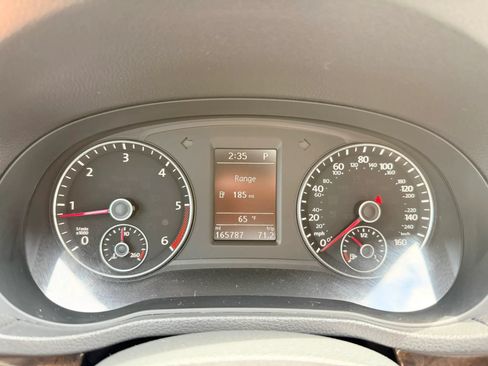 Used 2014 Volkswagen Passat TDI SEL Premium FWD image 15
