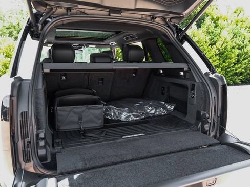 New 2026 Land Rover Range Rover SE AWD/4WD image 64