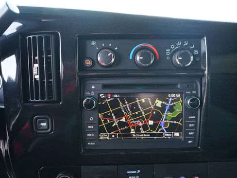 Used 2016 Chevrolet Express 2500 Extended image 27