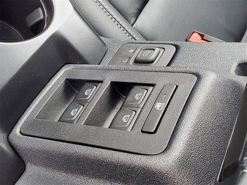 New 2025 Ford Bronco Outer Banks image 22