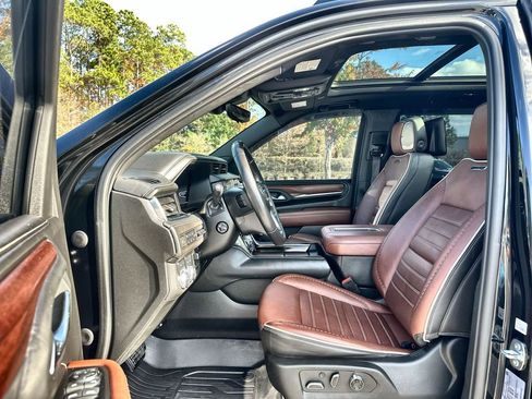 Certified 2023 GMC Yukon XL Denali Ultimate w/ LPO, Floor Liner Package image 20