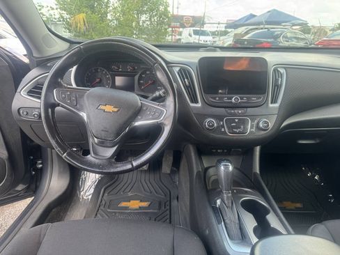 Used 2020 Chevrolet Malibu RS w/ LPO, Convenience Package 2 FWD image 5