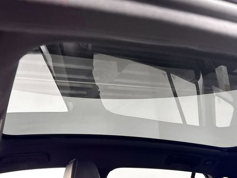 Used 2023 Volkswagen ID.4 Pro S image 19