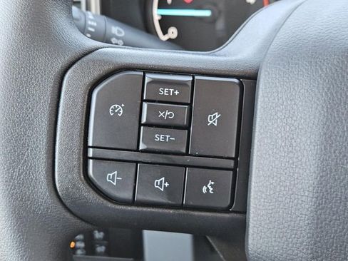 New 2026 Ford F250 XL w/ F-250 >10K GVWR Package RWD image 17