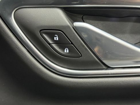 Used 2022 Chevrolet Tahoe Premier image 24