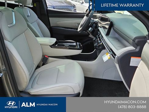 New 2025 Hyundai Tucson Limited AWD/4WD image 19