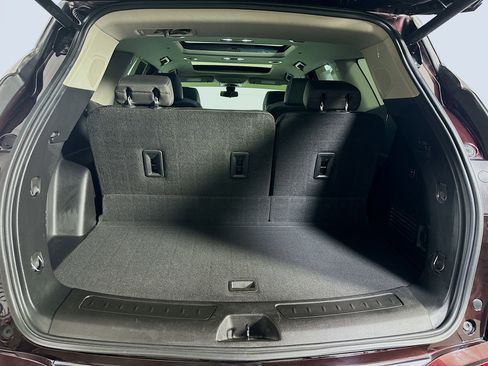 Used 2020 Buick Enclave Avenir w/ Avenir Technology Package image 31