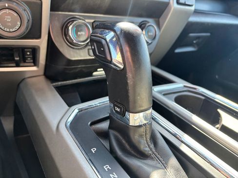 Used 2019 Ford F150 Lariat AWD/4WD image 24
