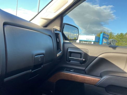 Certified 2017 Chevrolet Silverado 1500 LTZ w/ Sport Package AWD/4WD image 26