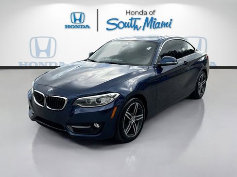 Used 2017 BMW 230i Coupe image 3