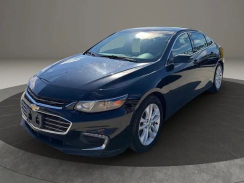 Used 2016 Chevrolet Malibu LT FWD image 3