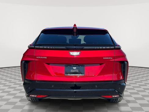 Used 2024 Cadillac Lyriq Sport AWD/4WD image 5