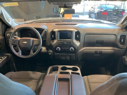 Used 2024 Chevrolet Silverado 1500 Custom image 22