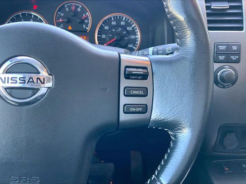 Used 2012 Nissan Armada Platinum image 21