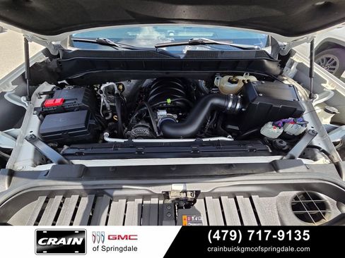 Used 2019 Chevrolet Silverado 1500 LT Trail Boss AWD/4WD image 32