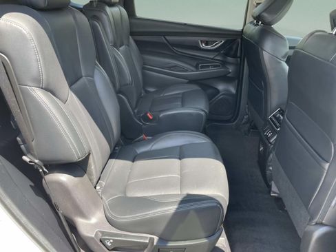 Used 2023 Subaru Ascent Limited AWD/4WD image 17