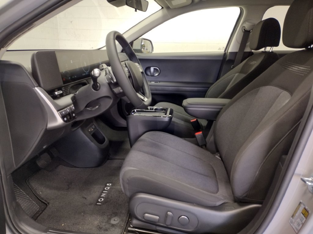 New 2027 Hyundai Ioniq 5 SE AWD/4WD image 20