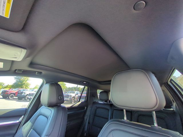New 2027 GMC Terrain Elevation w/ Elevation Premium Package AWD/4WD image 26