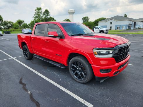 Used 2020 RAM 1500 Laramie AWD/4WD image 9