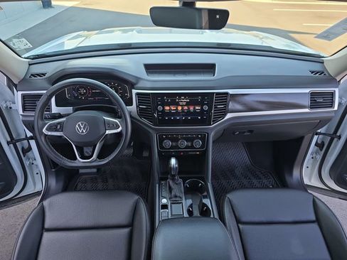 Used 2023 Volkswagen Atlas SE FWD image 14