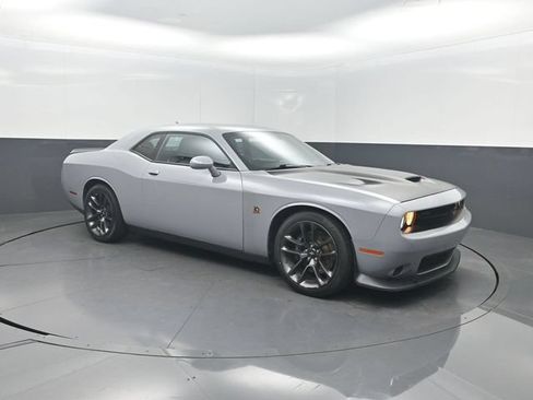 Used 2021 Dodge Challenger R/T Scat Pack RWD image 29