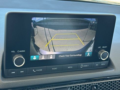 Used 2025 Honda Civic Sport image 18