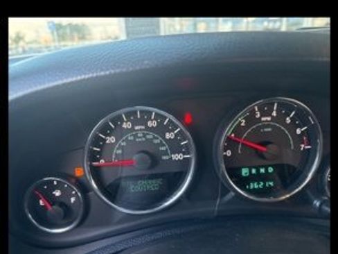 Used 2013 Jeep Wrangler Rubicon w/ PWR Convenience Group image 13