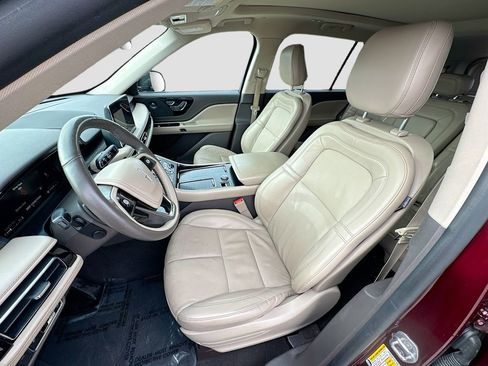 Used 2020 Lincoln Aviator Reserve w/ Equipment Group 201A image 18