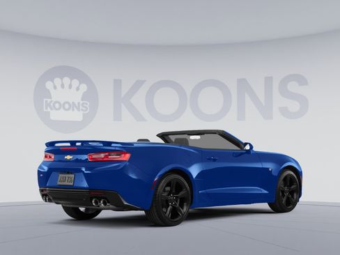 Used 2016 Chevrolet Camaro SS RWD image 4