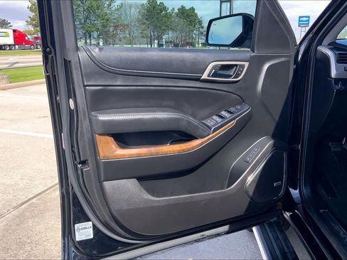 Used 2018 GMC Yukon Denali w/ Denali Ultimate Package AWD/4WD image 22