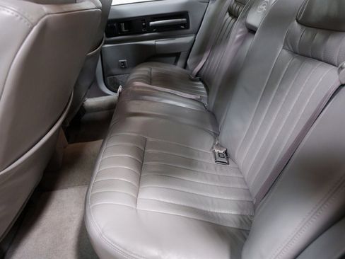 Used 1996 Chevrolet Impala SS RWD image 15
