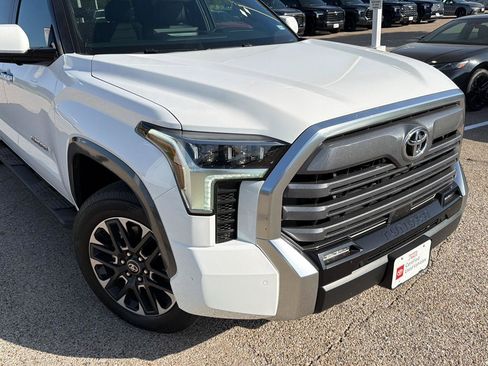 Used 2025 Toyota Tundra Limited AWD/4WD image 8