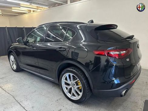 Used 2019 Alfa Romeo Stelvio Ti Sport w/ Quick Order Package 22S Sport AWD/4WD image 7