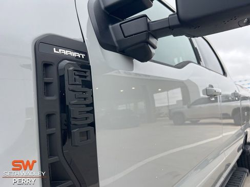New 2026 Ford F350 Lariat w/ Black Appearance Package image 10