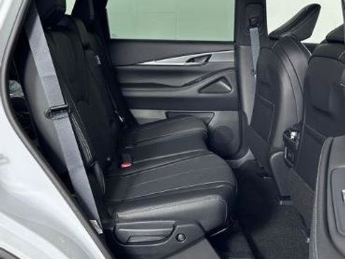 Certified 2026 INFINITI QX60 Pure w/ Cargo Package FWD image 26