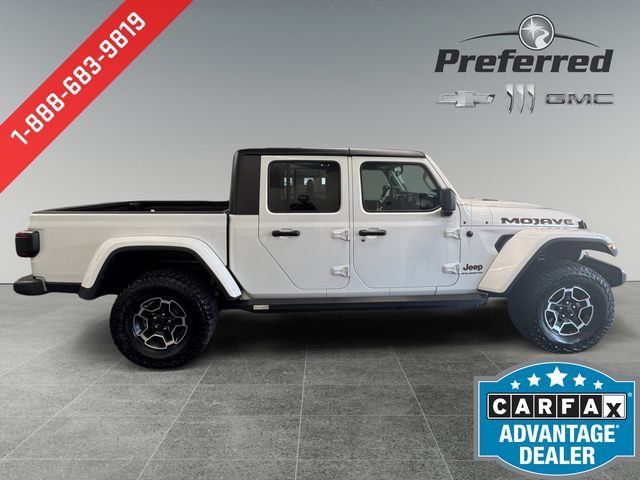 Used 2023 Jeep Gladiator Mojave w/ LED Lighting Group AWD/4WD image 9