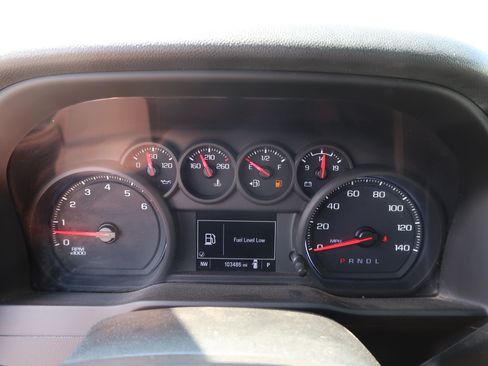 Used 2022 Chevrolet Silverado 2500 W/T w/ WT Convenience Package RWD image 30