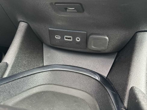 Used 2024 Chevrolet Malibu LT FWD image 24