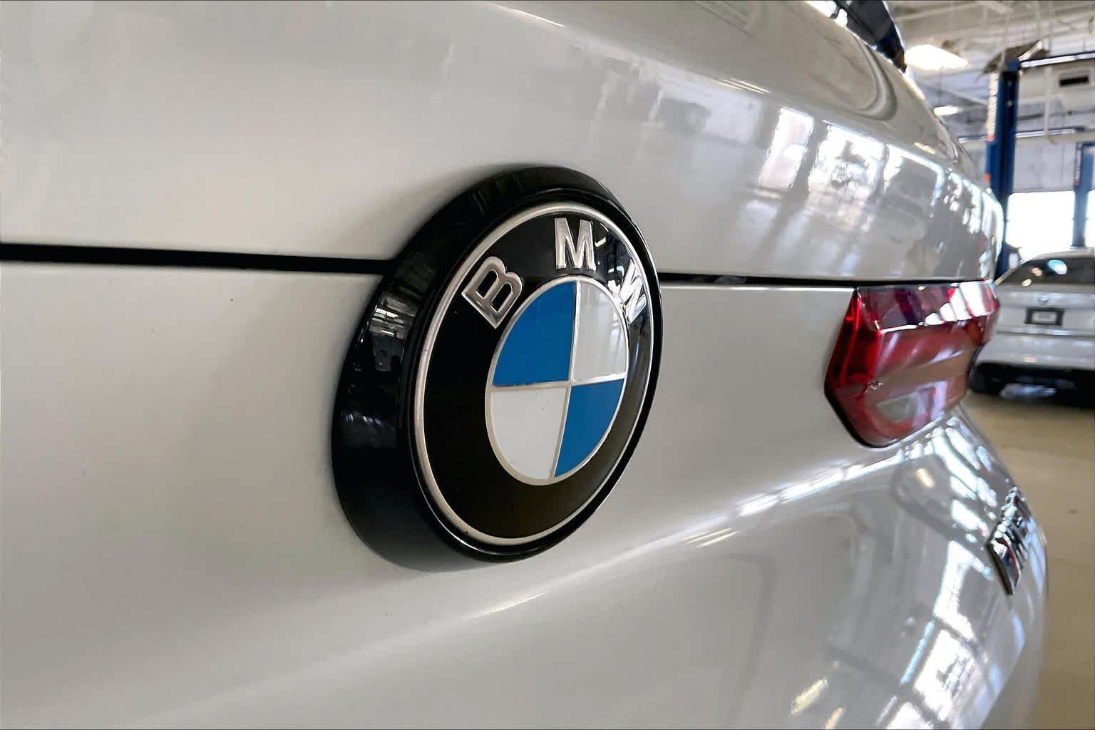 Used 2025 BMW X6 M60i AWD/4WD image 31