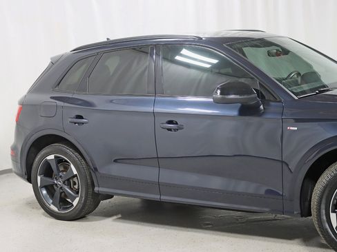 Used 2019 Audi Q5 2.0T AWD/4WD image 3