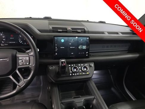 Used 2025 Land Rover Defender 130 S AWD/4WD image 9