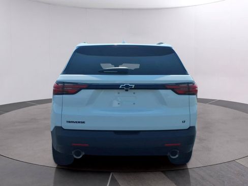 Used 2023 Chevrolet Traverse LT FWD image 6