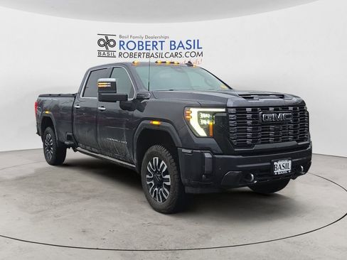 Used 2024 GMC Sierra 3500 Denali Ultimate image 7