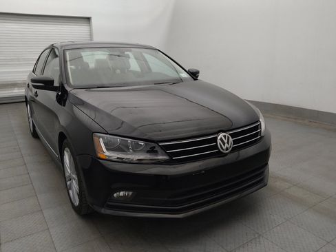 Used 2017 Volkswagen Jetta SEL FWD image 13