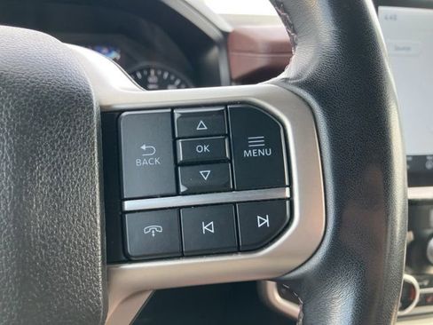 Used 2024 Ford Expedition Max Limited AWD/4WD image 25