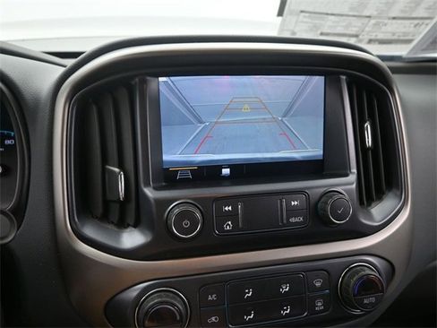 Used 2021 Chevrolet Colorado Z71 image 35